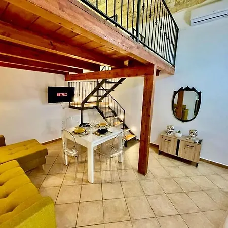Apartment Casa Meravigghia Terrazzo ,giardino E Jacuzzi *