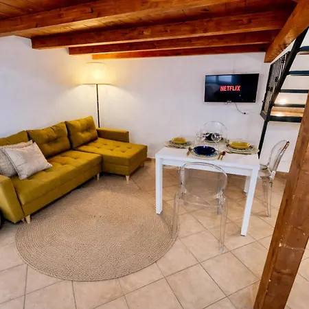 Casa Meravigghia Terrazzo ,giardino E Jacuzzi Apartment Palermo